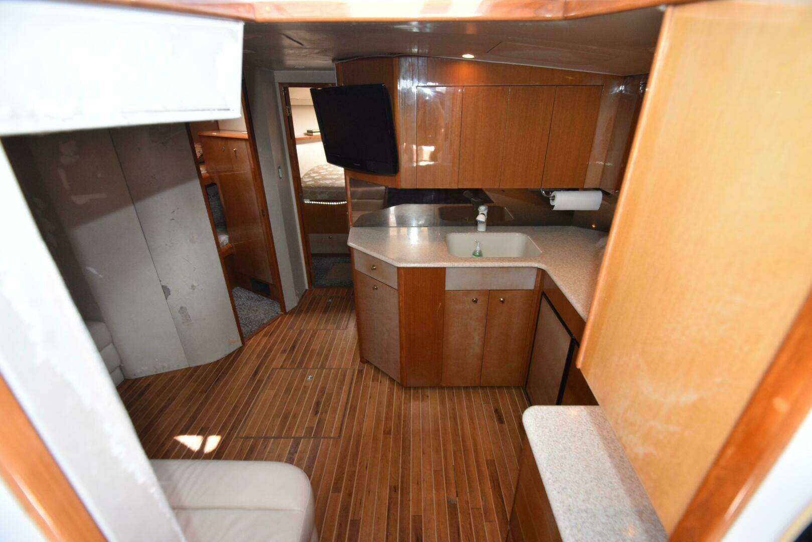 2003 Viking 45 Express - Image 22
