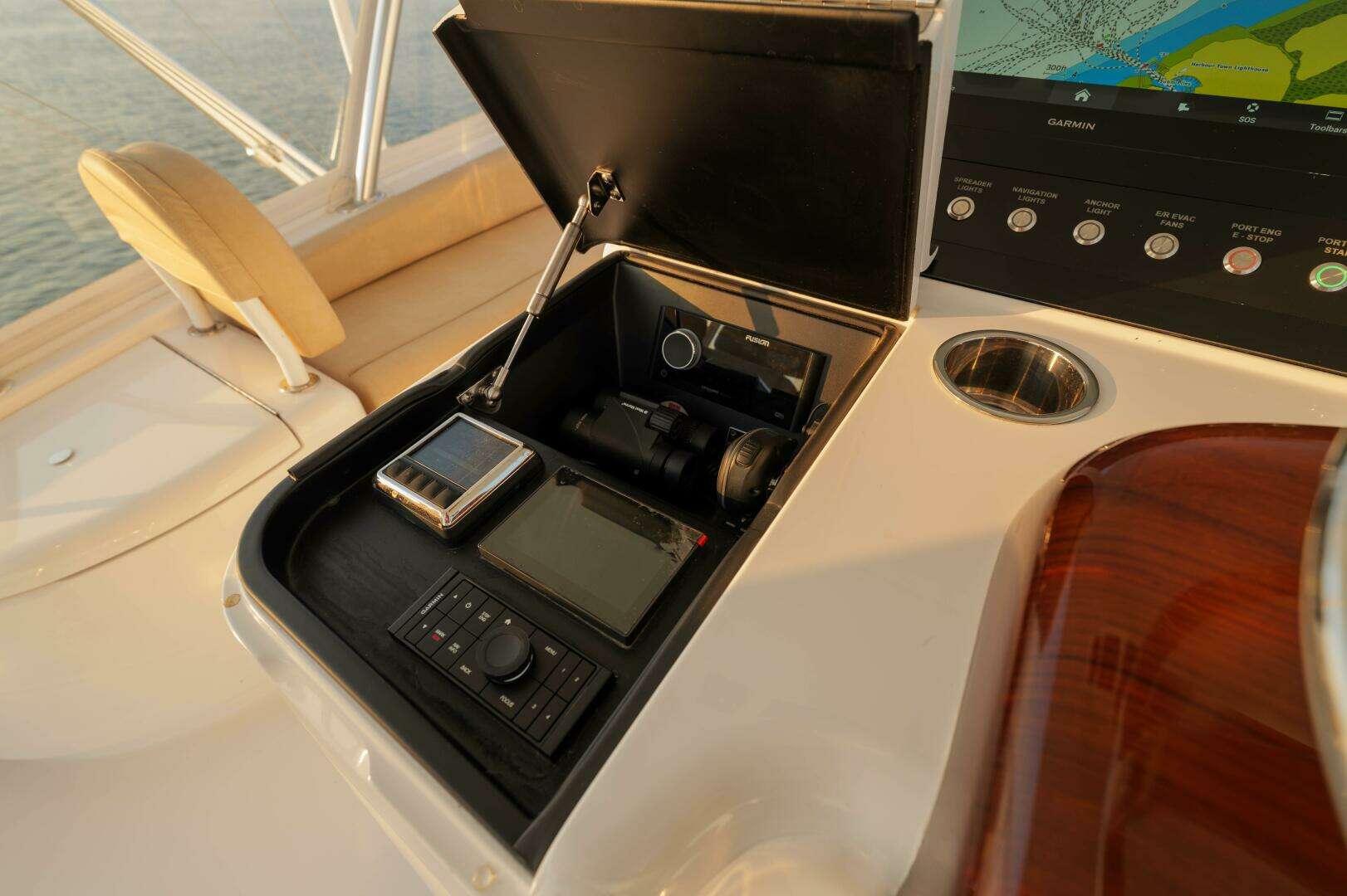 2023 Viking 54 Convertible - Image 27