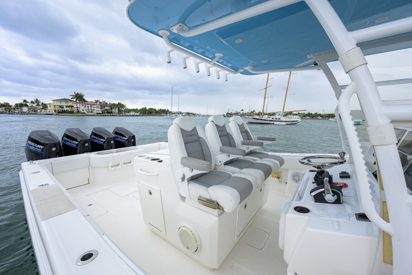 2019 Invincible 42 Open - Image 28