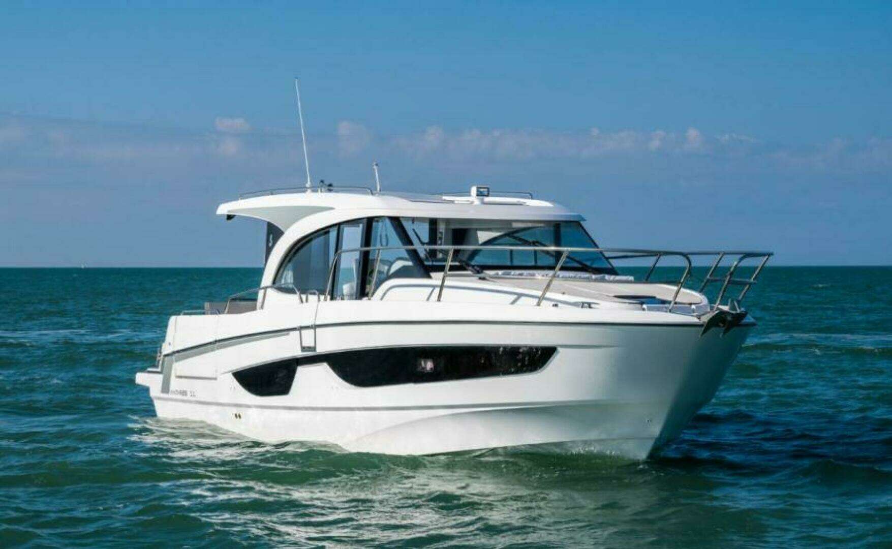 2026 Beneteau Antares 11 - Image 5