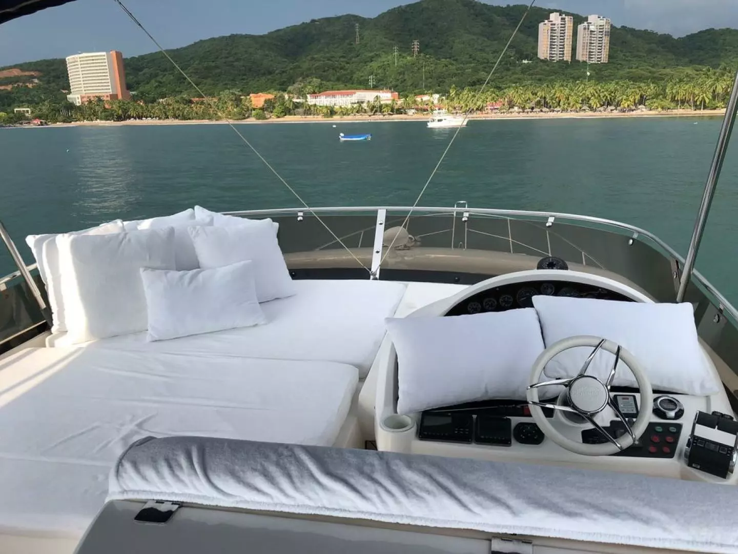 2009 Sunseeker Manhattan - Image 8
