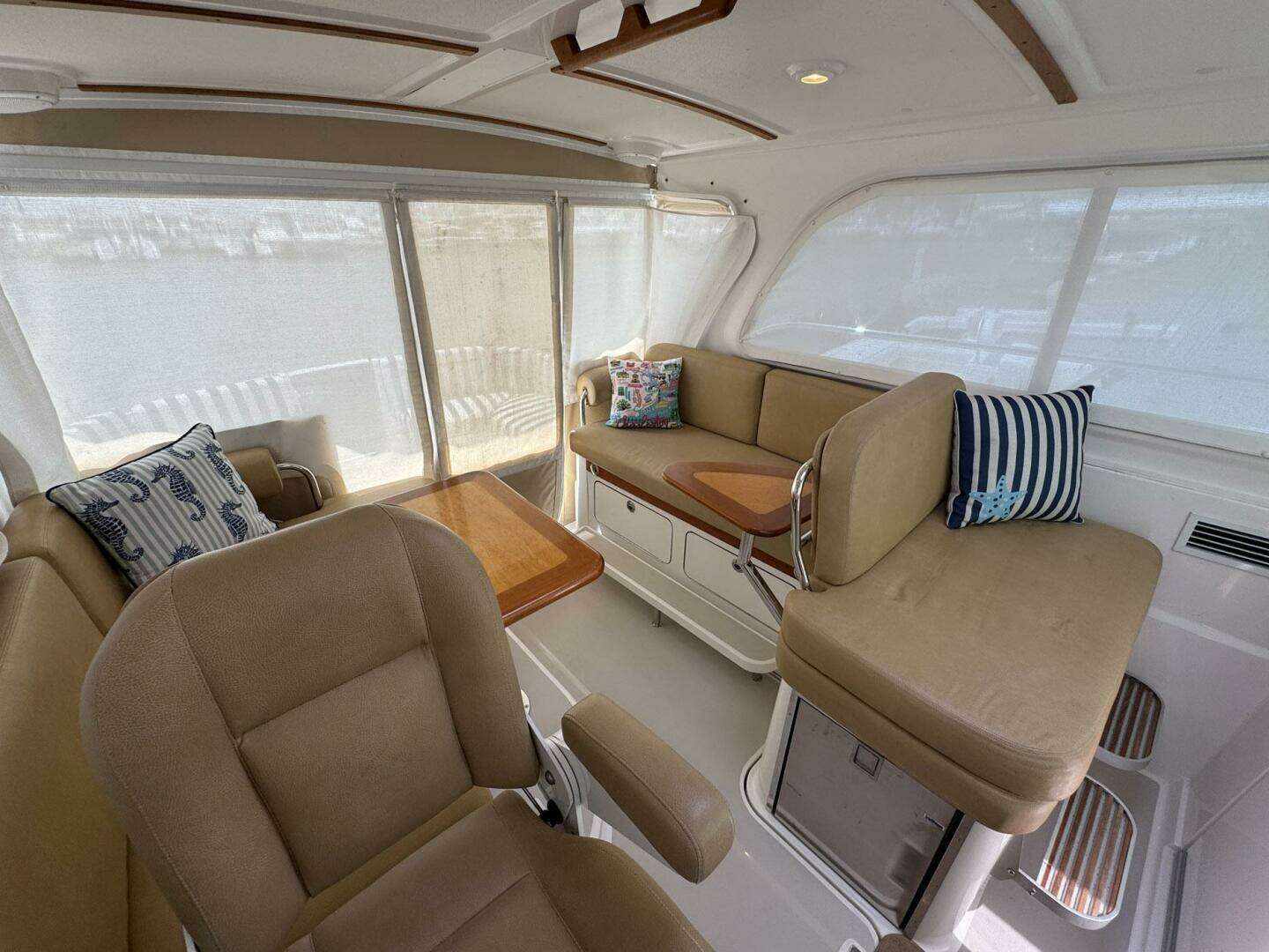 2013 Back Cove 30 - Image 23