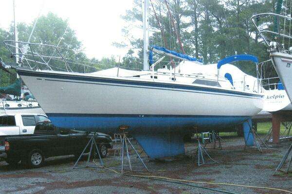 1987 O'Day 35