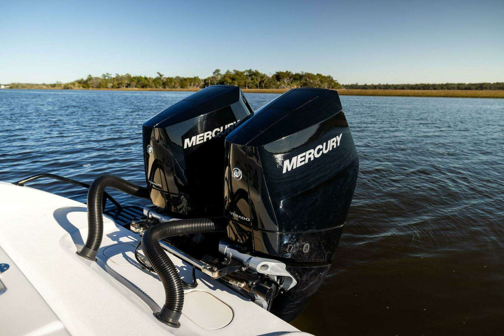 2023 Yellowfin 32 Offshore - Image 28