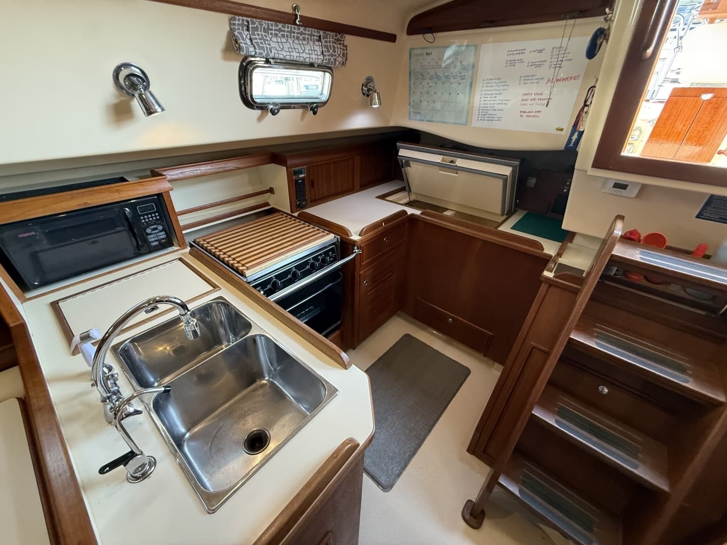 2003 Island Packet 380 - Image 23