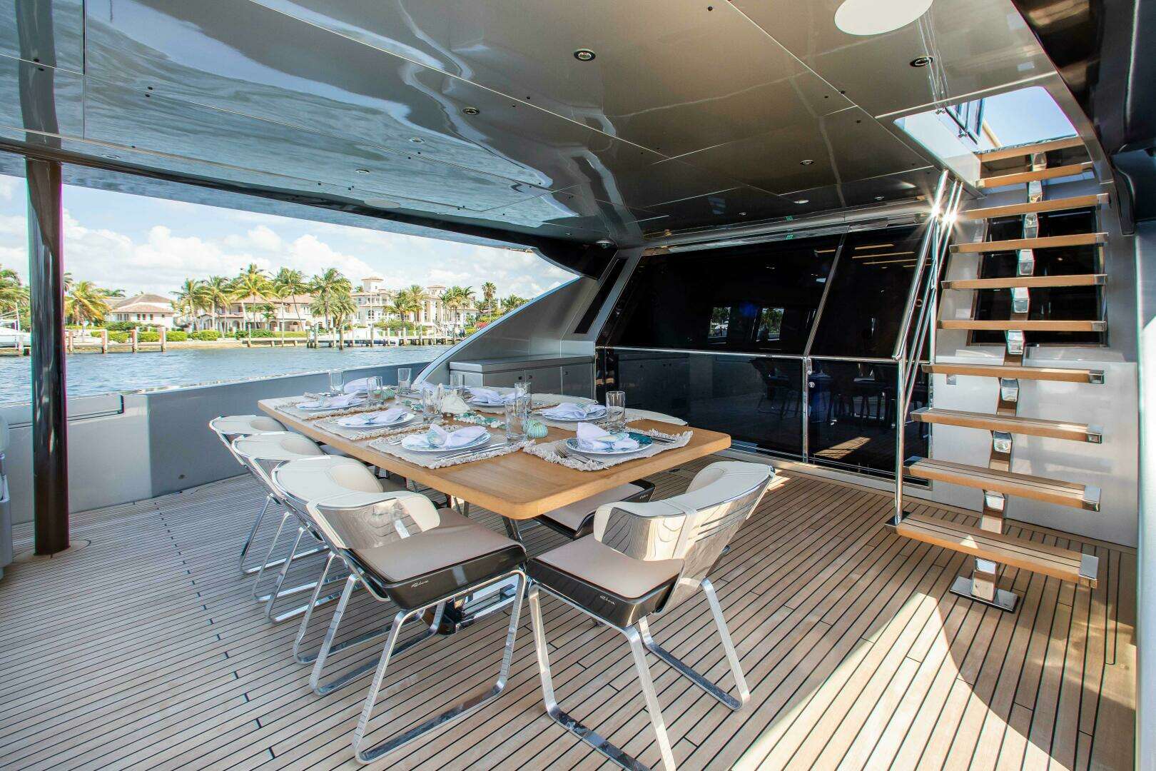 2014 Riva Mythos - Image 25