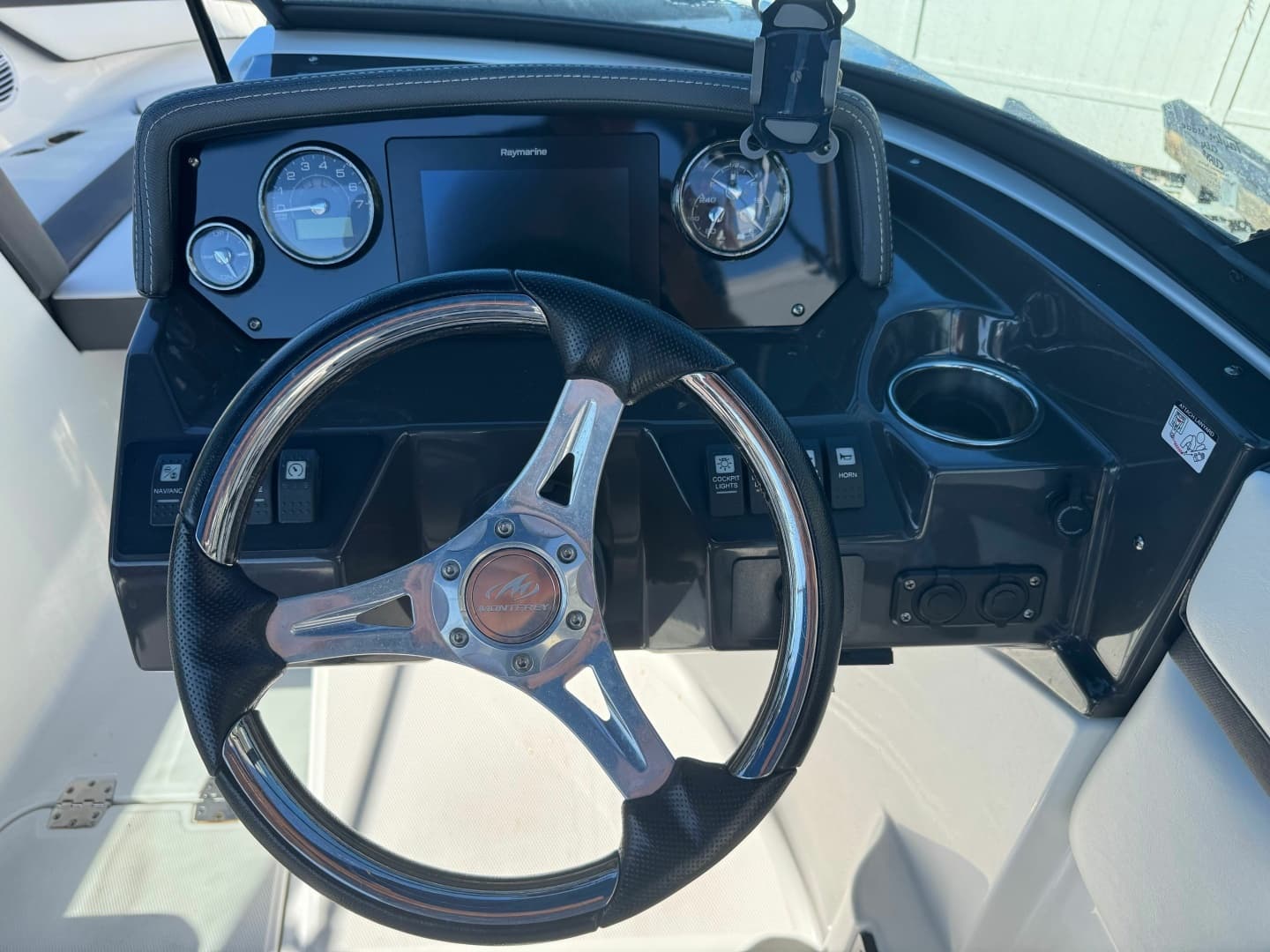 2020 Monterey M-205 - Image 19