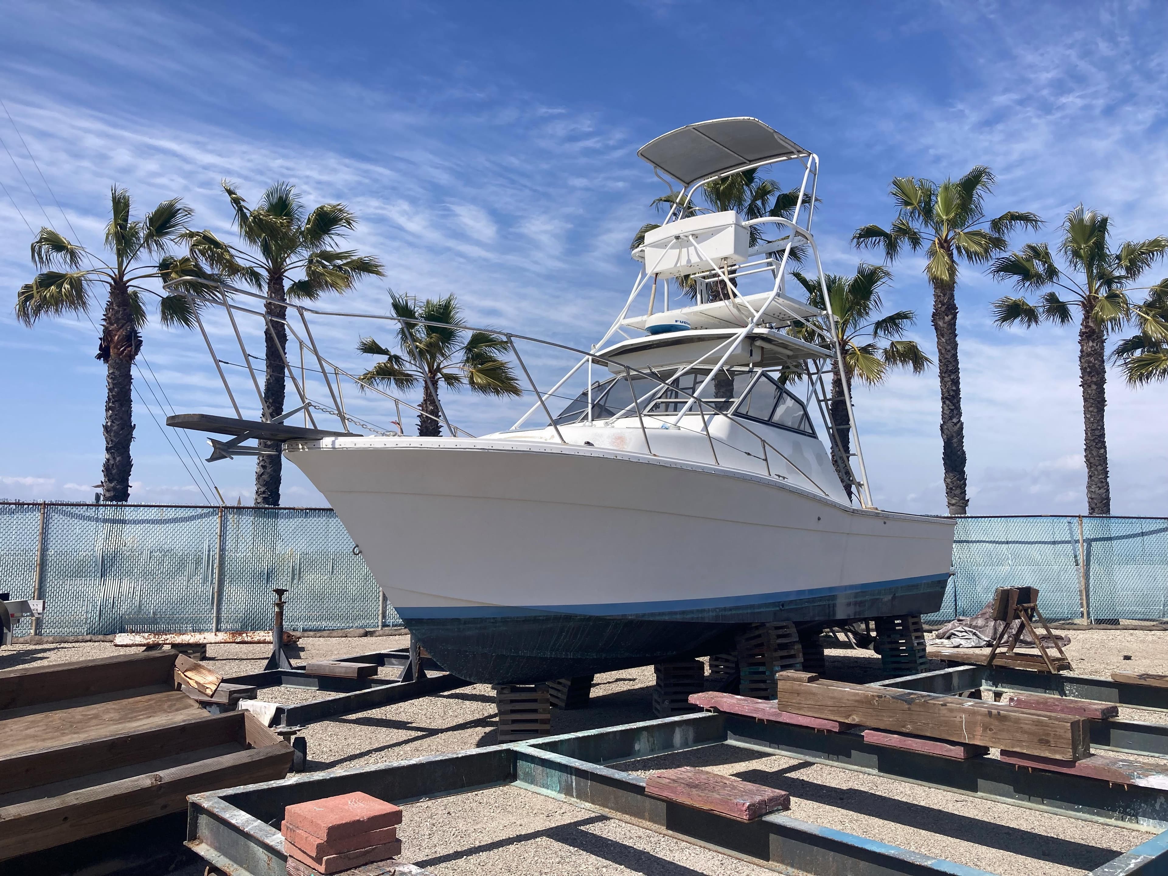 1982 Topaz 29 Sportfisherman