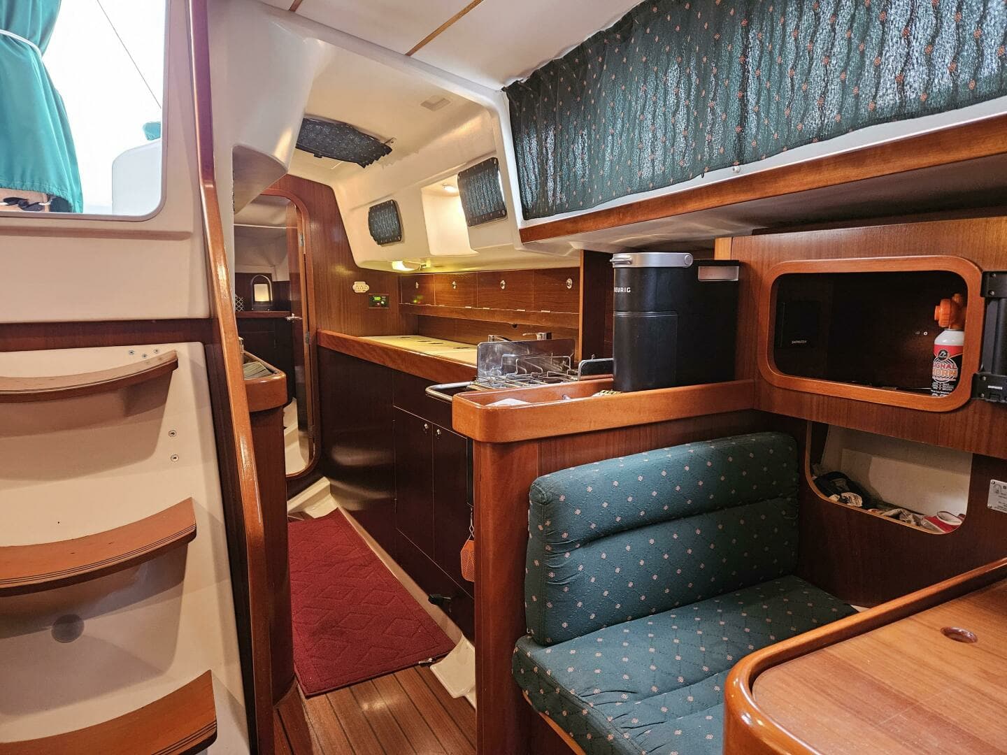 1996 Beneteau 40 CC - Image 27