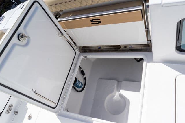 2026 Sportsman Open 282 Center Console - 15