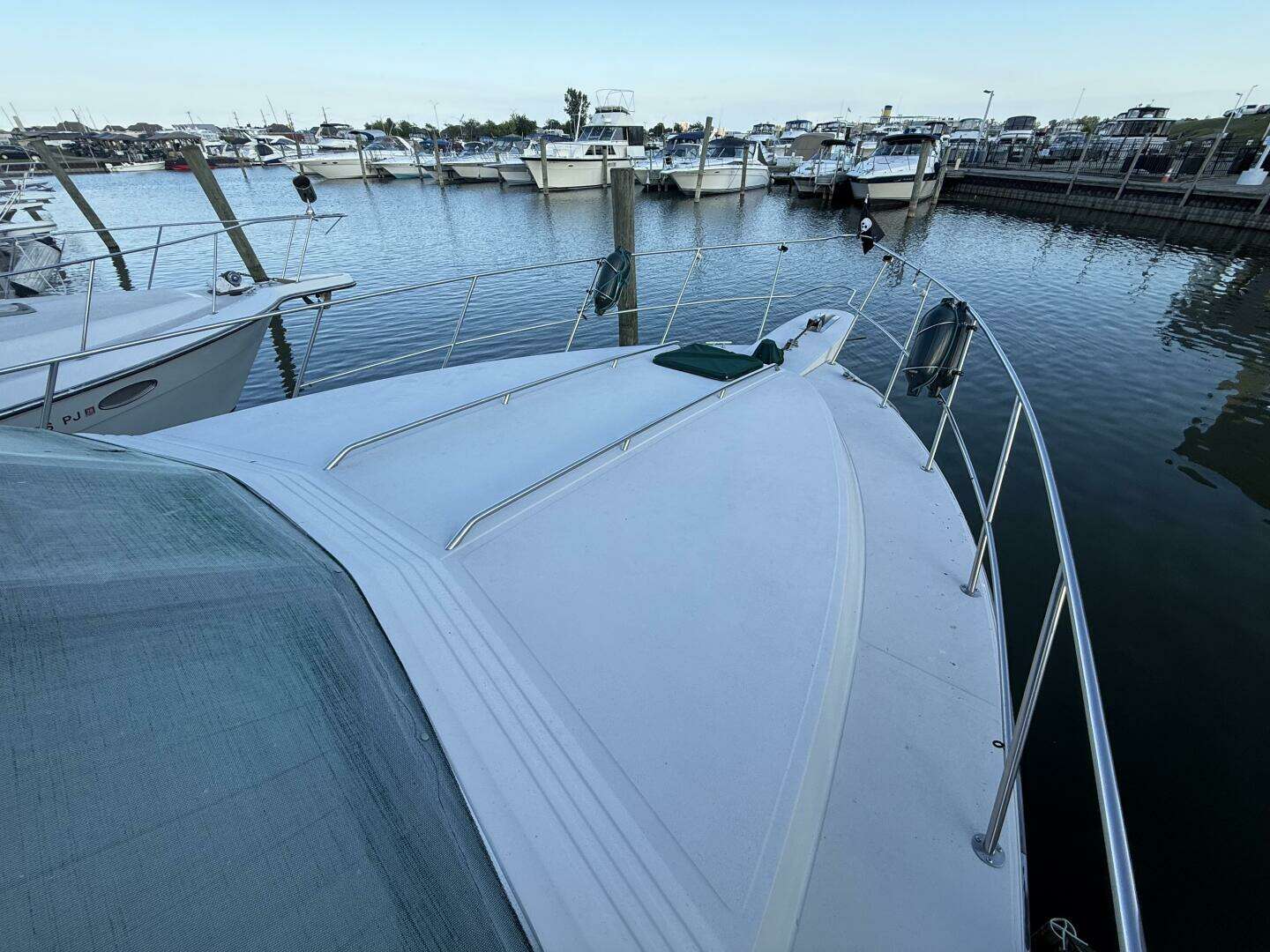1988 Sea Ray 415 - Image 16
