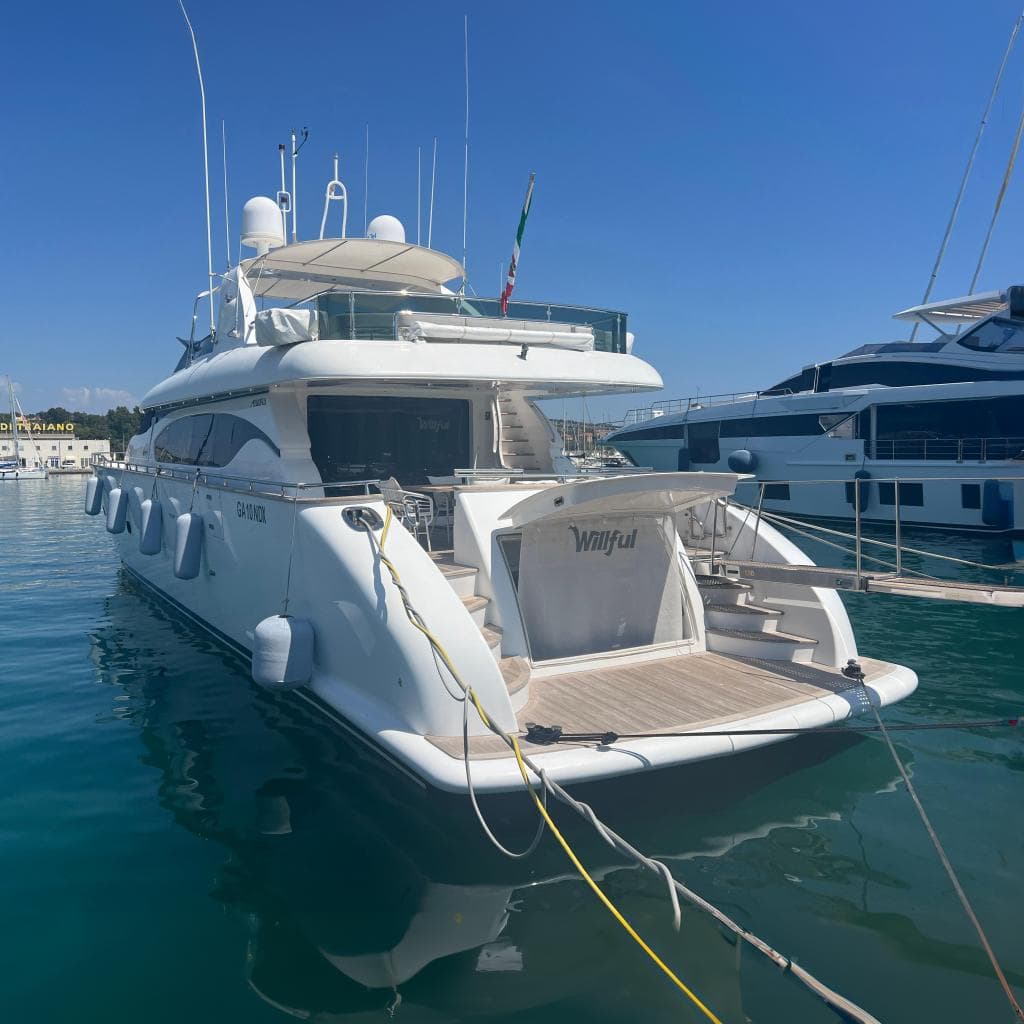 2007 Maiora 27