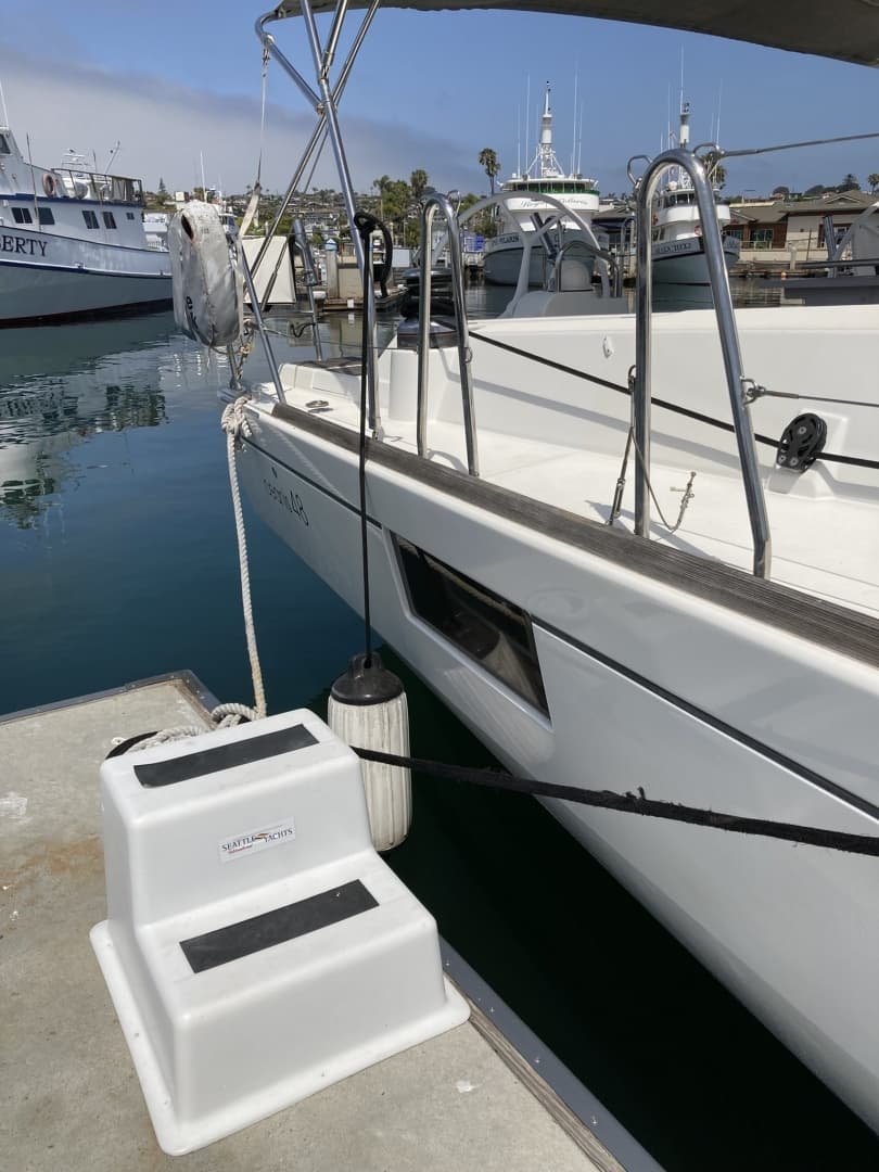 2018 Beneteau Oceanis 48 - Image 9
