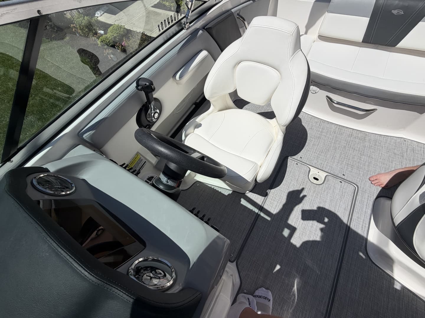 2022 Chaparral 21 SSi - Image 41