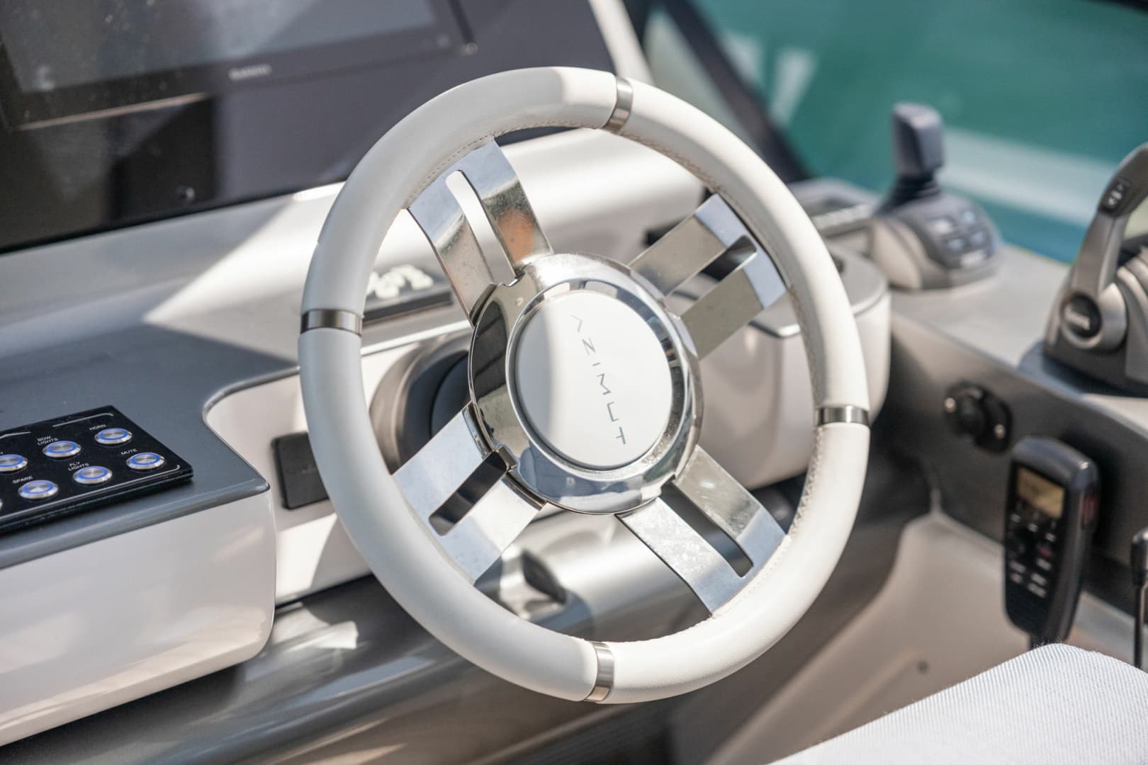 2025 Azimut 68 FLY - Image 73