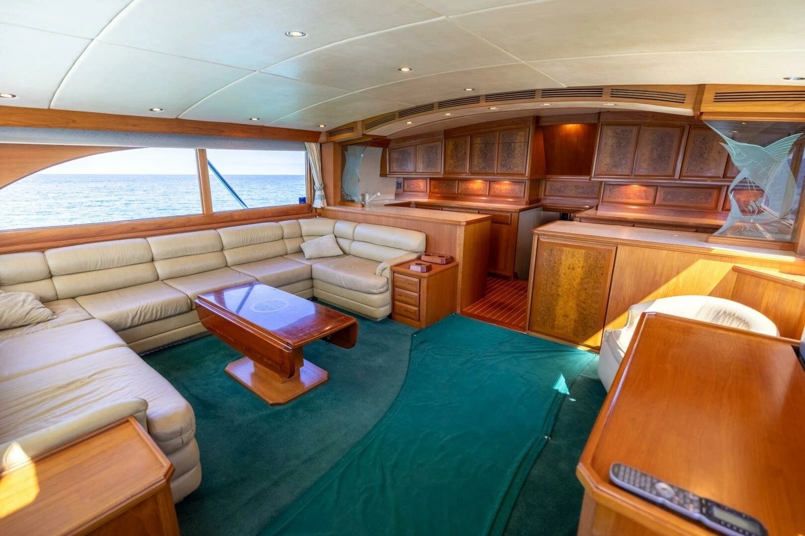 1998 Miller Marine 60 Convertible - Image 6
