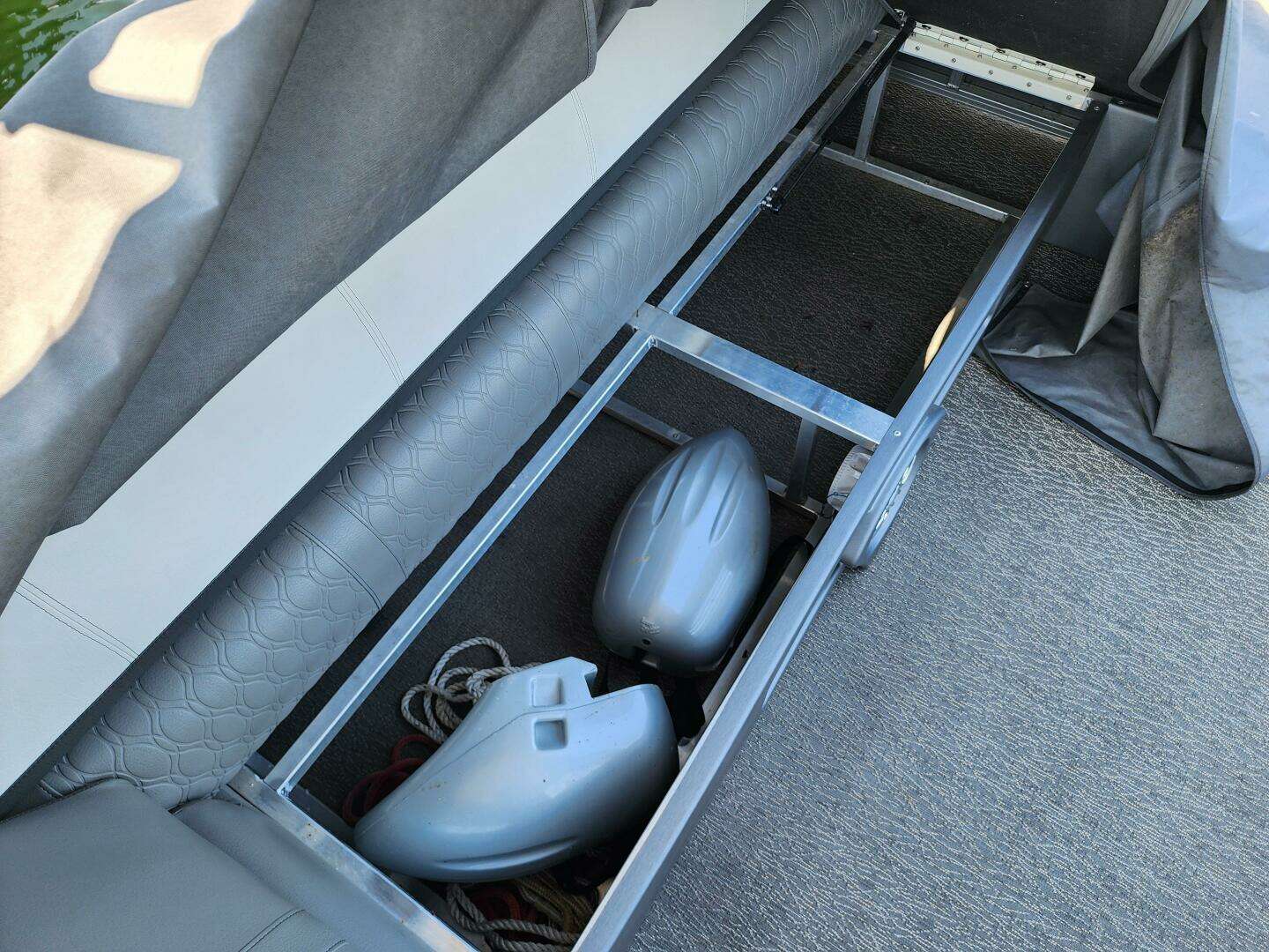 2021 Avalon — - Image 16