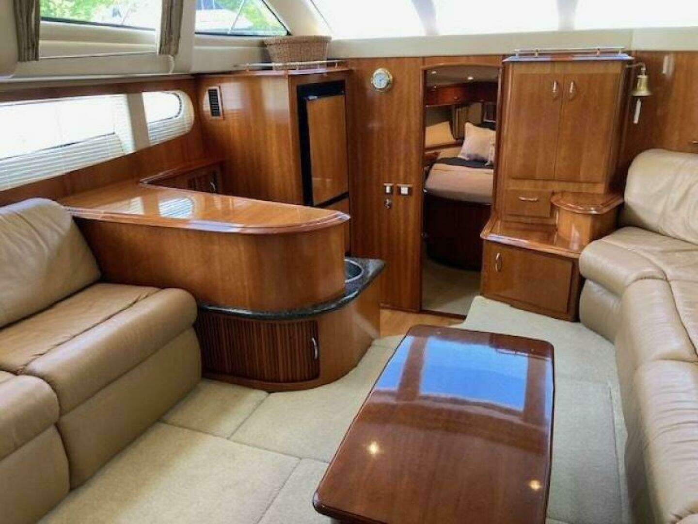2003 Carver 396 Aft Cabin MY - Image 11
