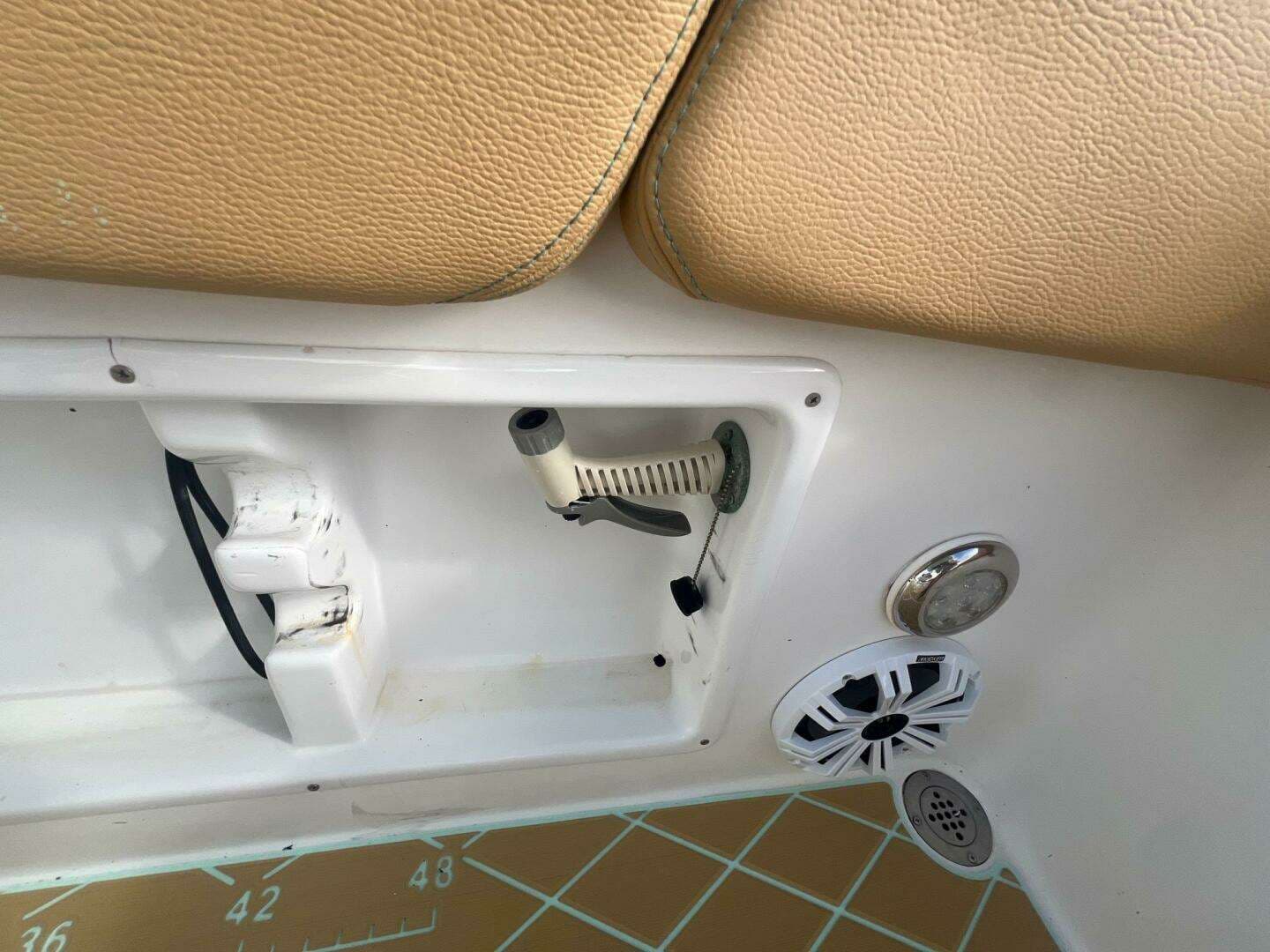 2001 Carrera Boats — - Image 38