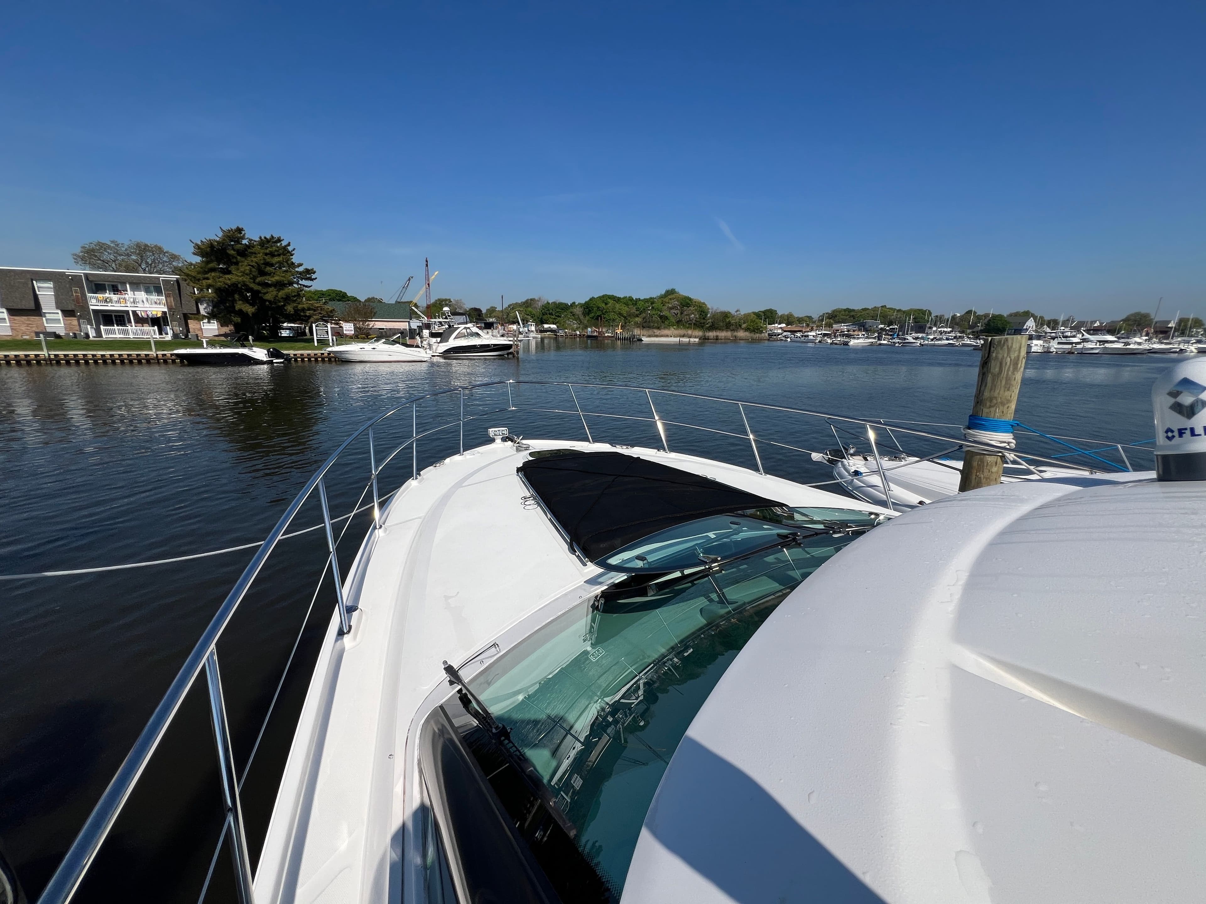 2015 Sea Ray 410 Sundancer - 35