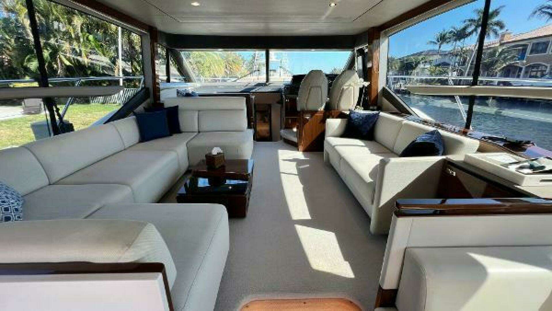 2019 Princess F62 - Image 11