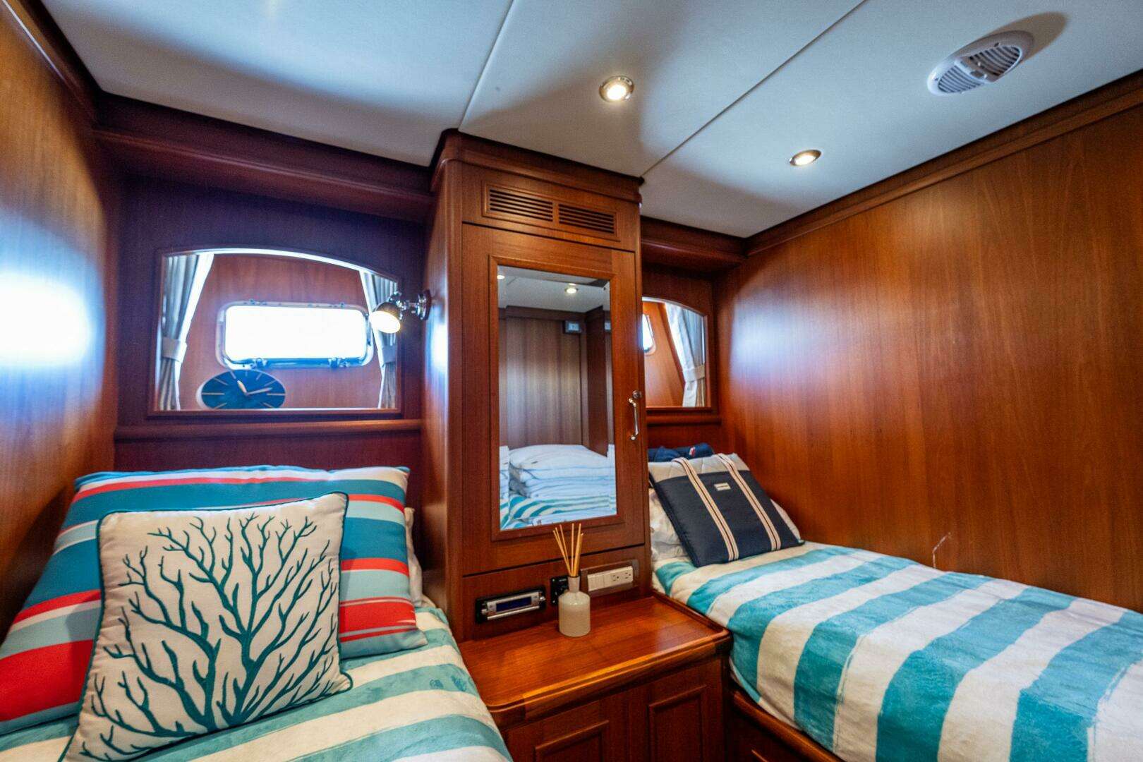 2007 Grand Banks 59 Aleutian Raised Pilothouse - Image 28