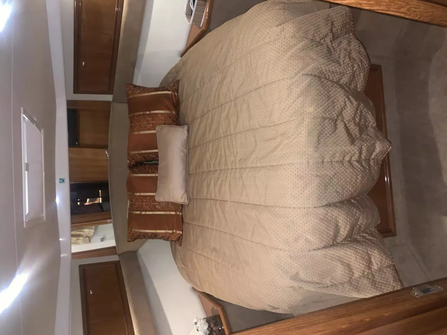 2008 Riviera 51 Flybridge - Image 39