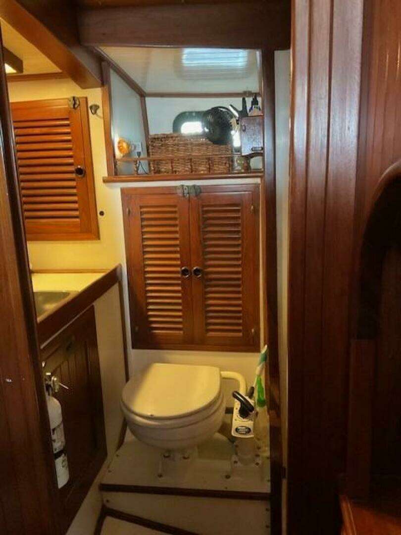 1983 Bluewater Yachts Vagabond 42 Center Cockpit - Image 43