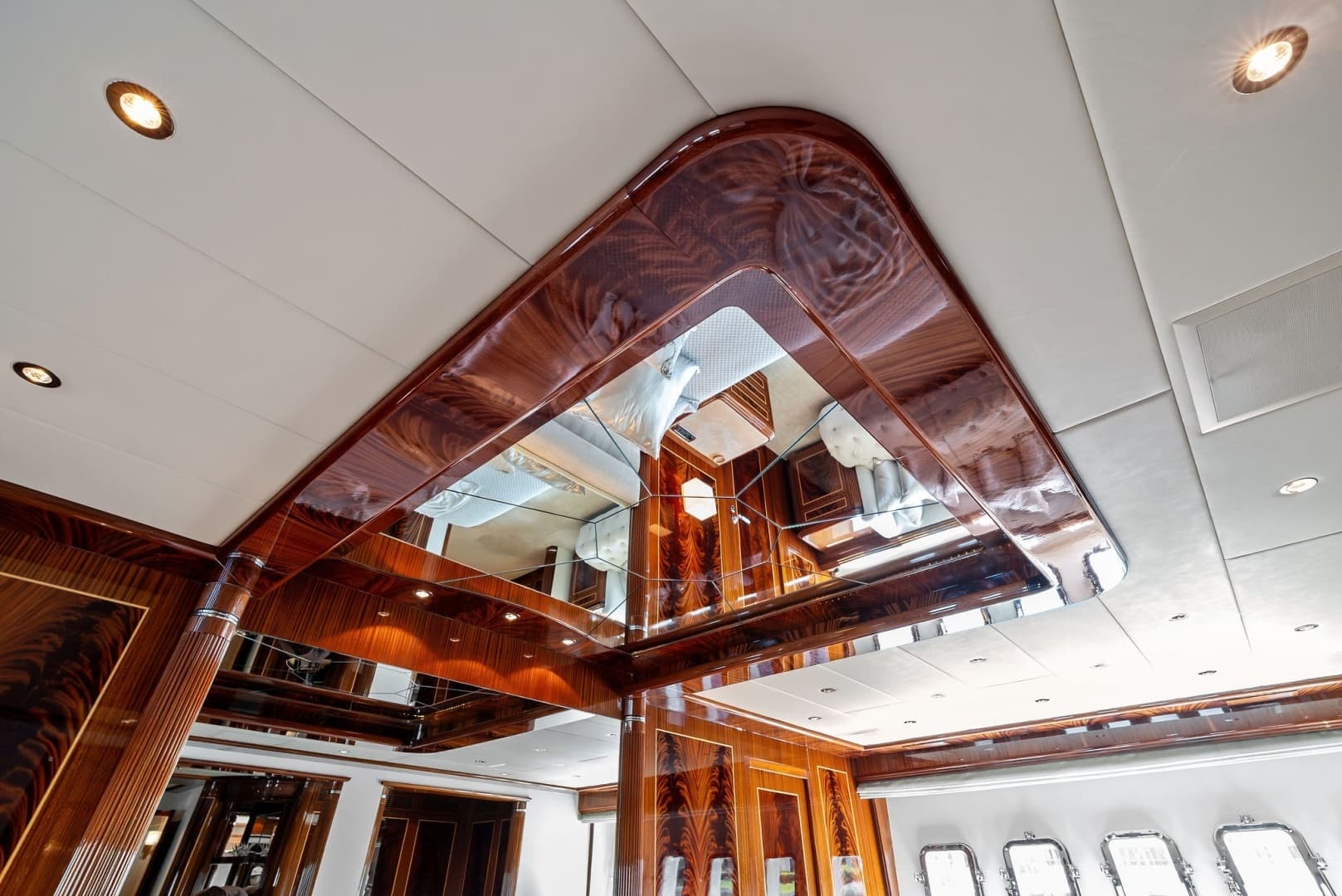 2005 Mangusta 130 - Image 49
