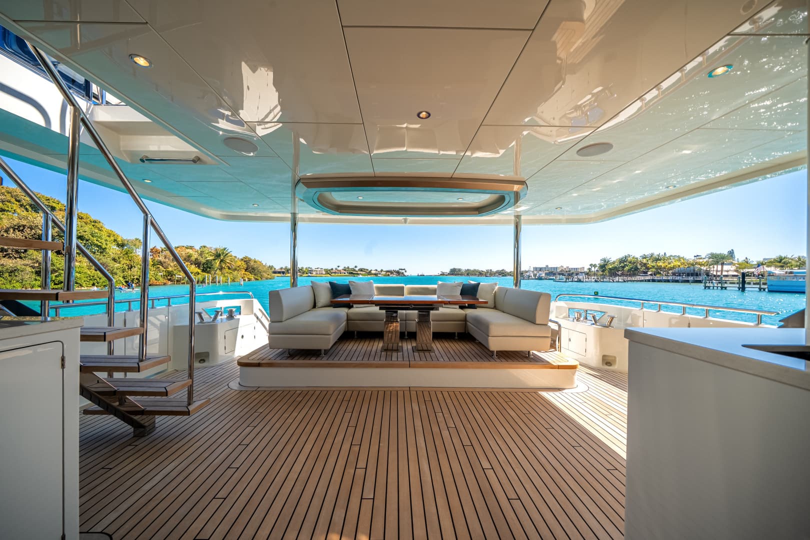 2025 Ocean Alexander 28L - Image 73