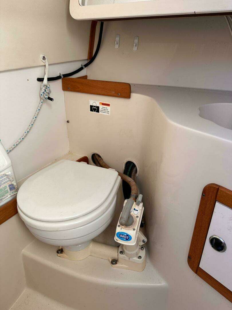 2000 Catalina 28 MKII - Image 23