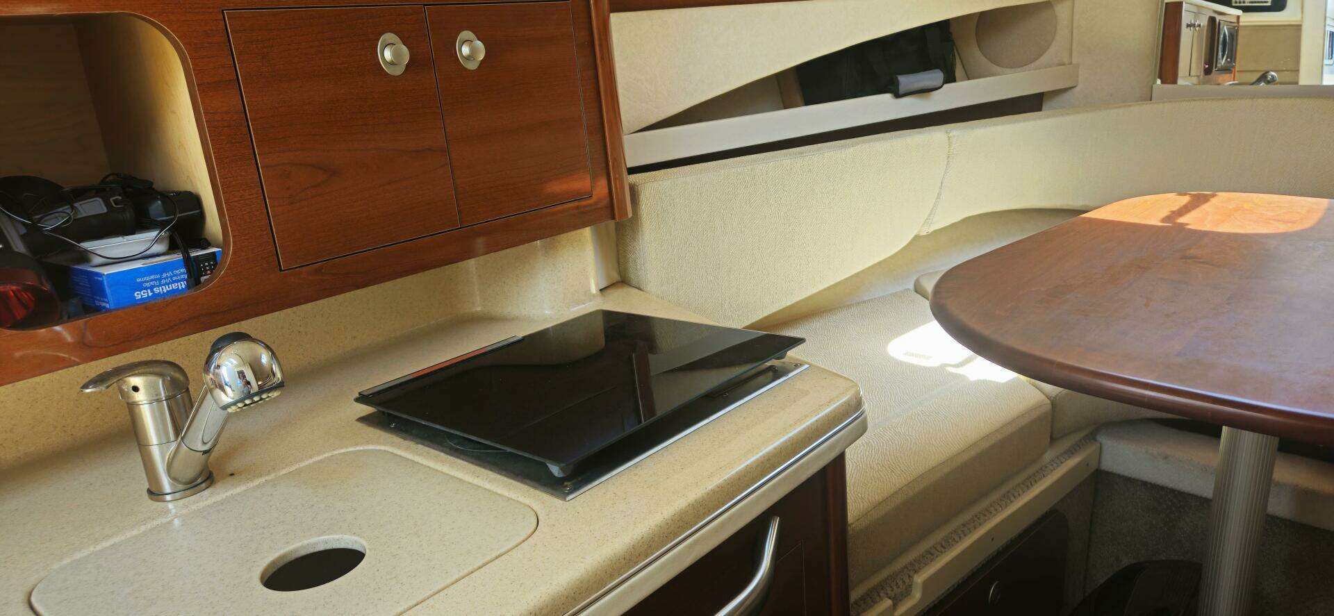 2008 Sea Ray 260 Sundancer - Image 19