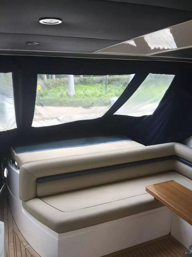 2013 Sunseeker Portofino - Image 11