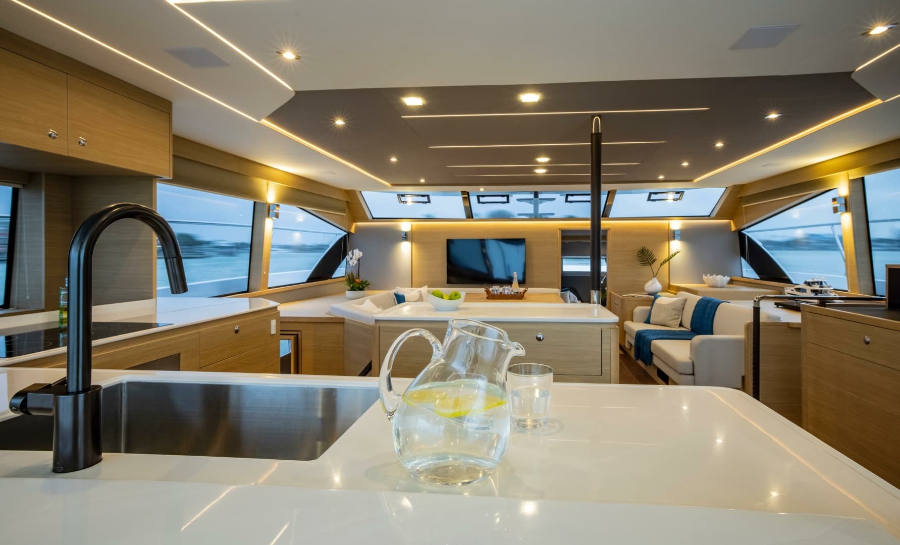 2023 Aquila 54 Yacht - Image 22