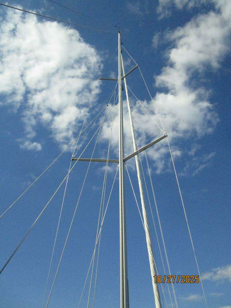 1992 Beneteau 38s5 - Image 14