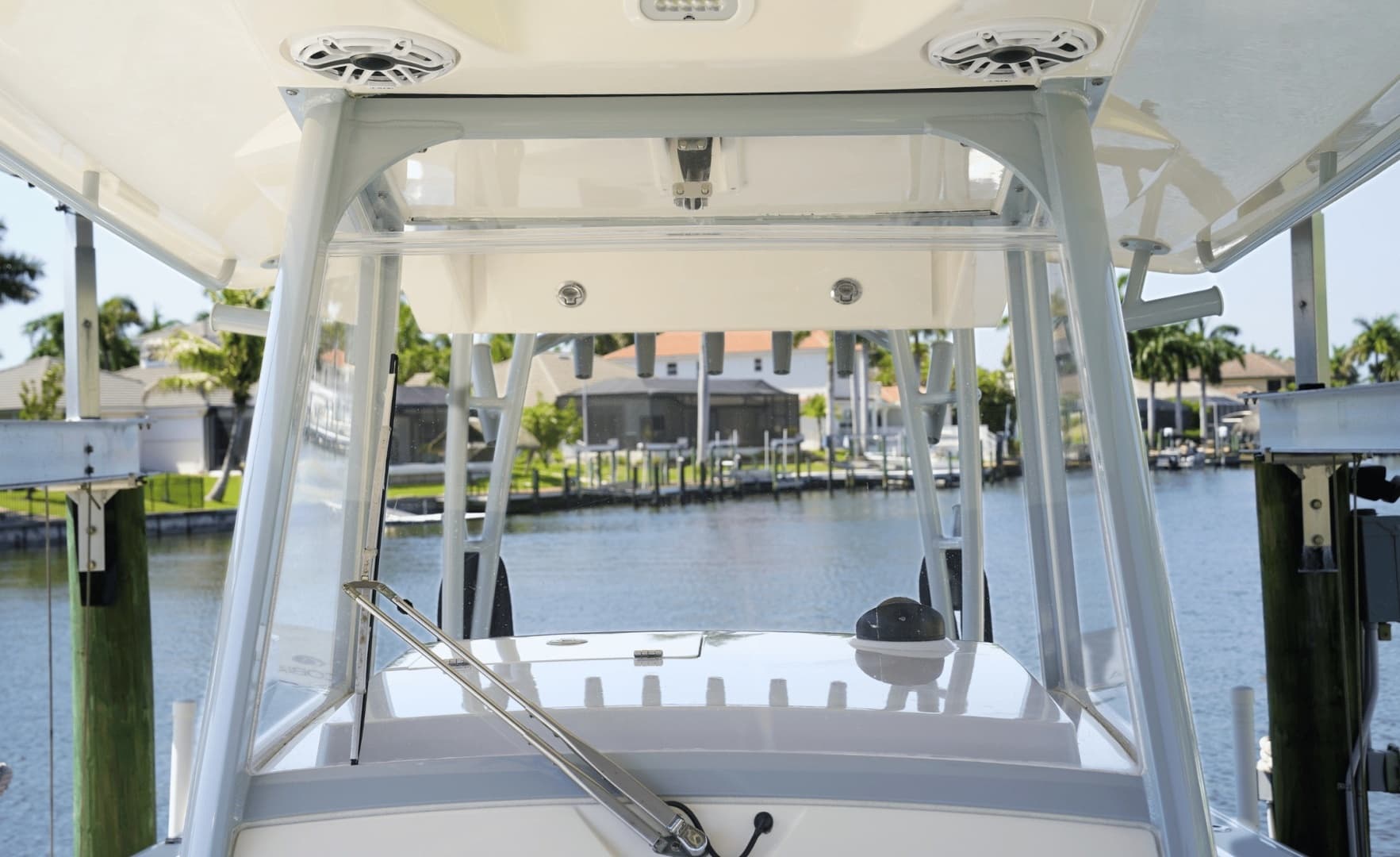 2023 Cobia 320CC - Image 54