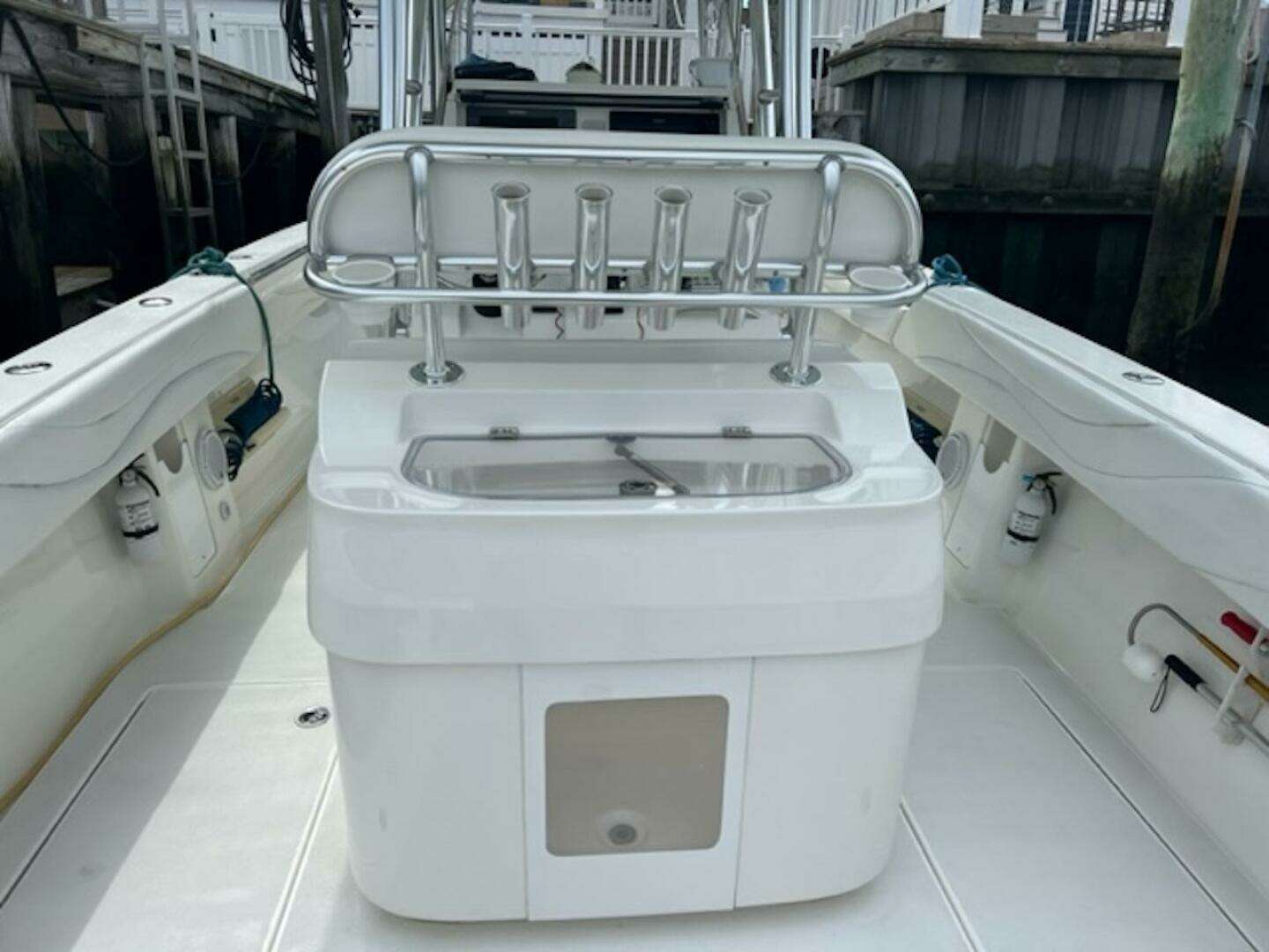 2008 Spectre 34 Center Console - Image 37
