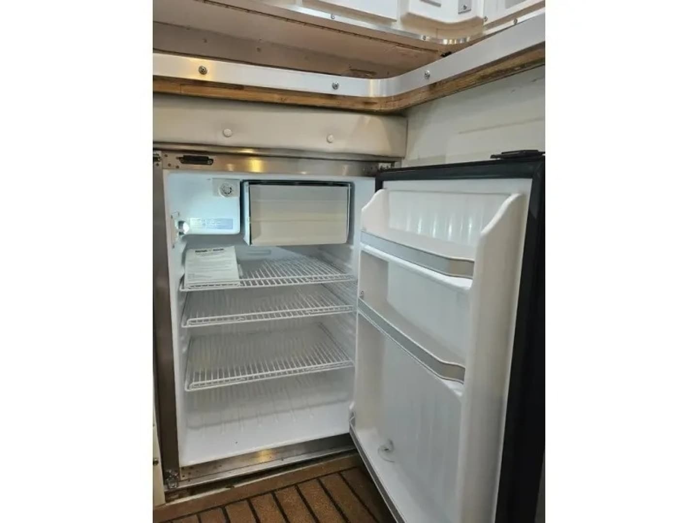 1990 Wellcraft GRAN SPORT 3400 - Image 17