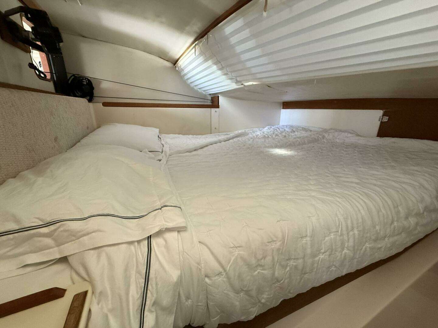2010 Gemini 105MC - Image 21