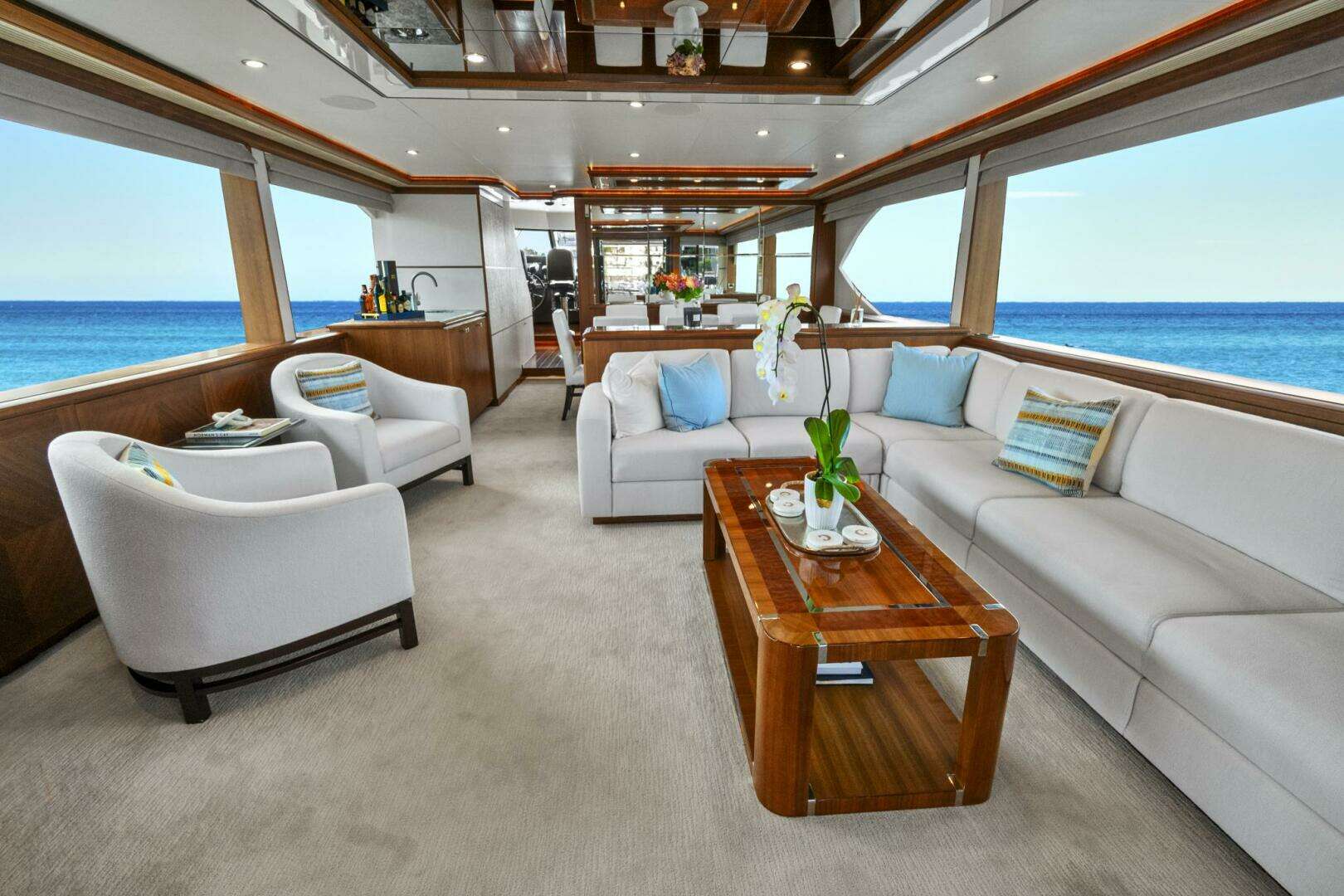 2016 Ocean Alexander 85 E - Image 27
