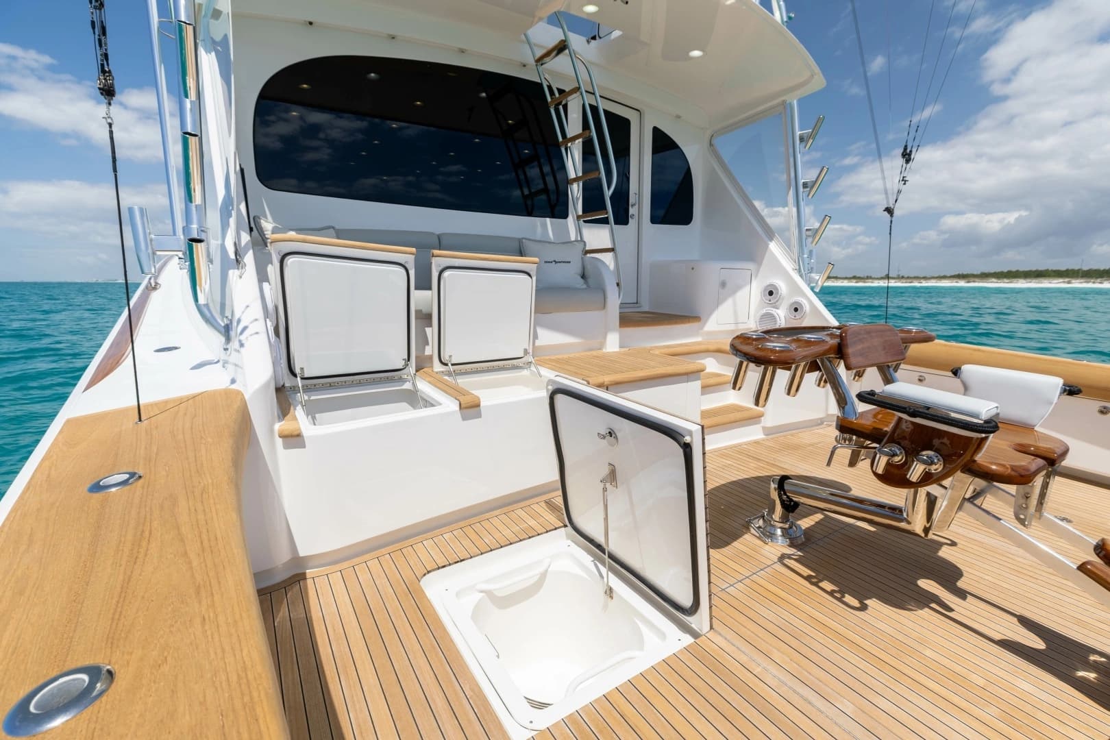 2023 Viking 72 Convertible - Image 87