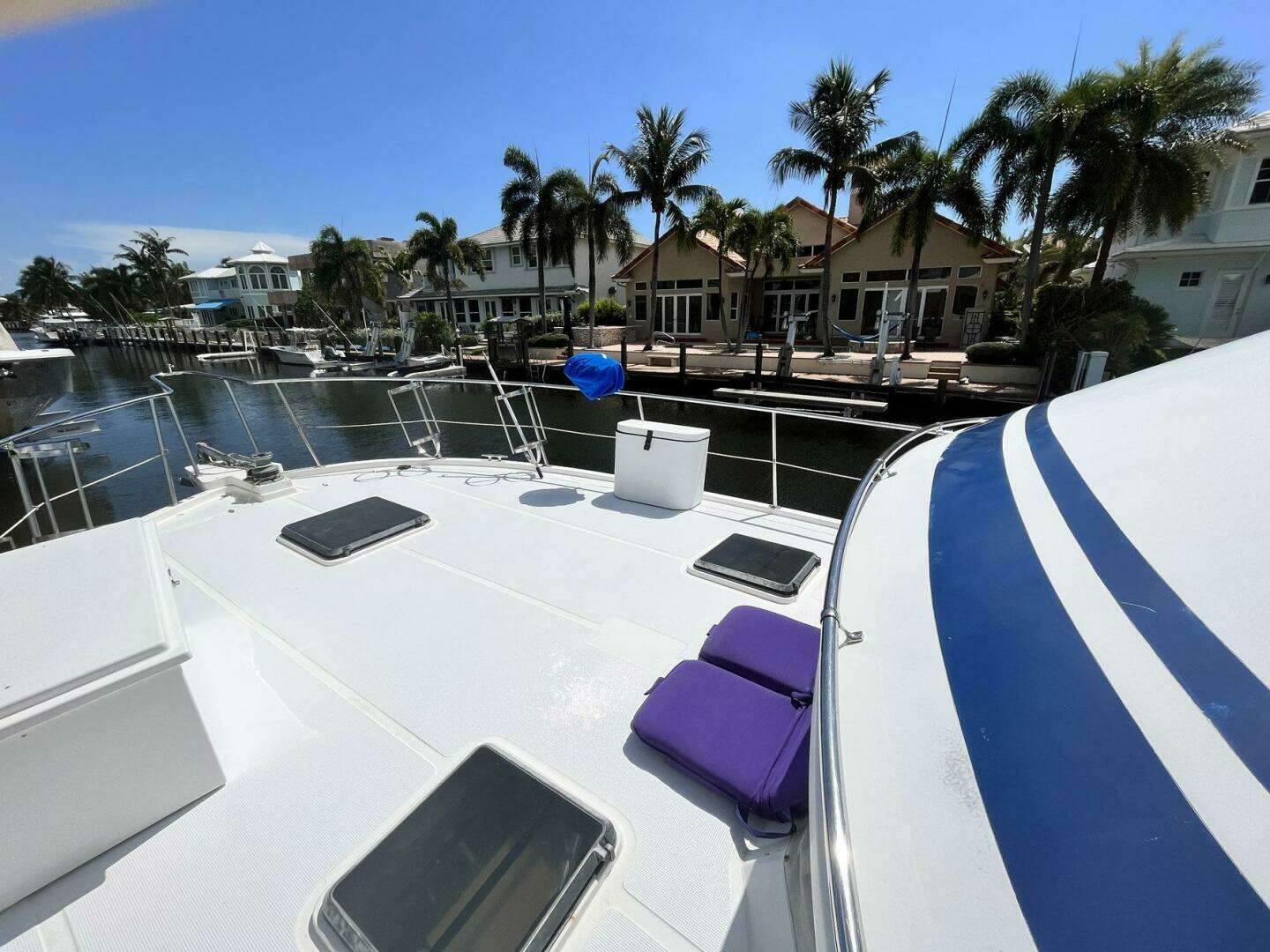 1987 Symbol 44 Sun Deck MK II - Image 19