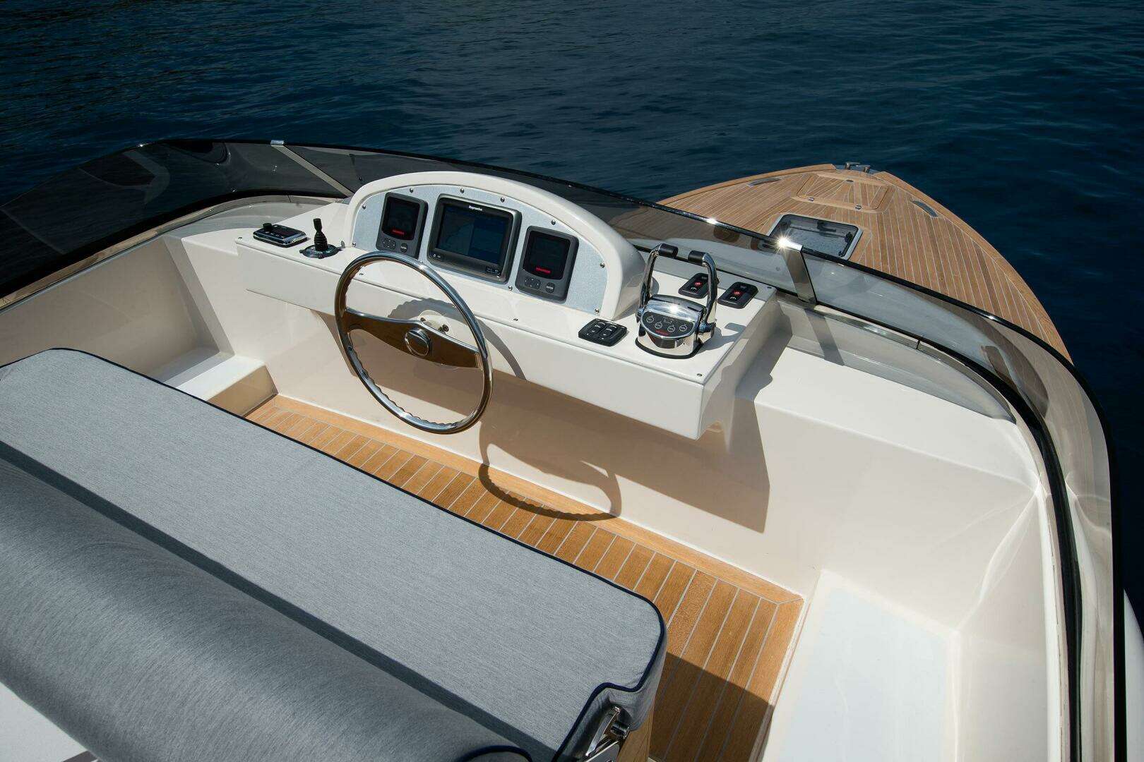 2025 Toy Marine 36 Fly - Image 8