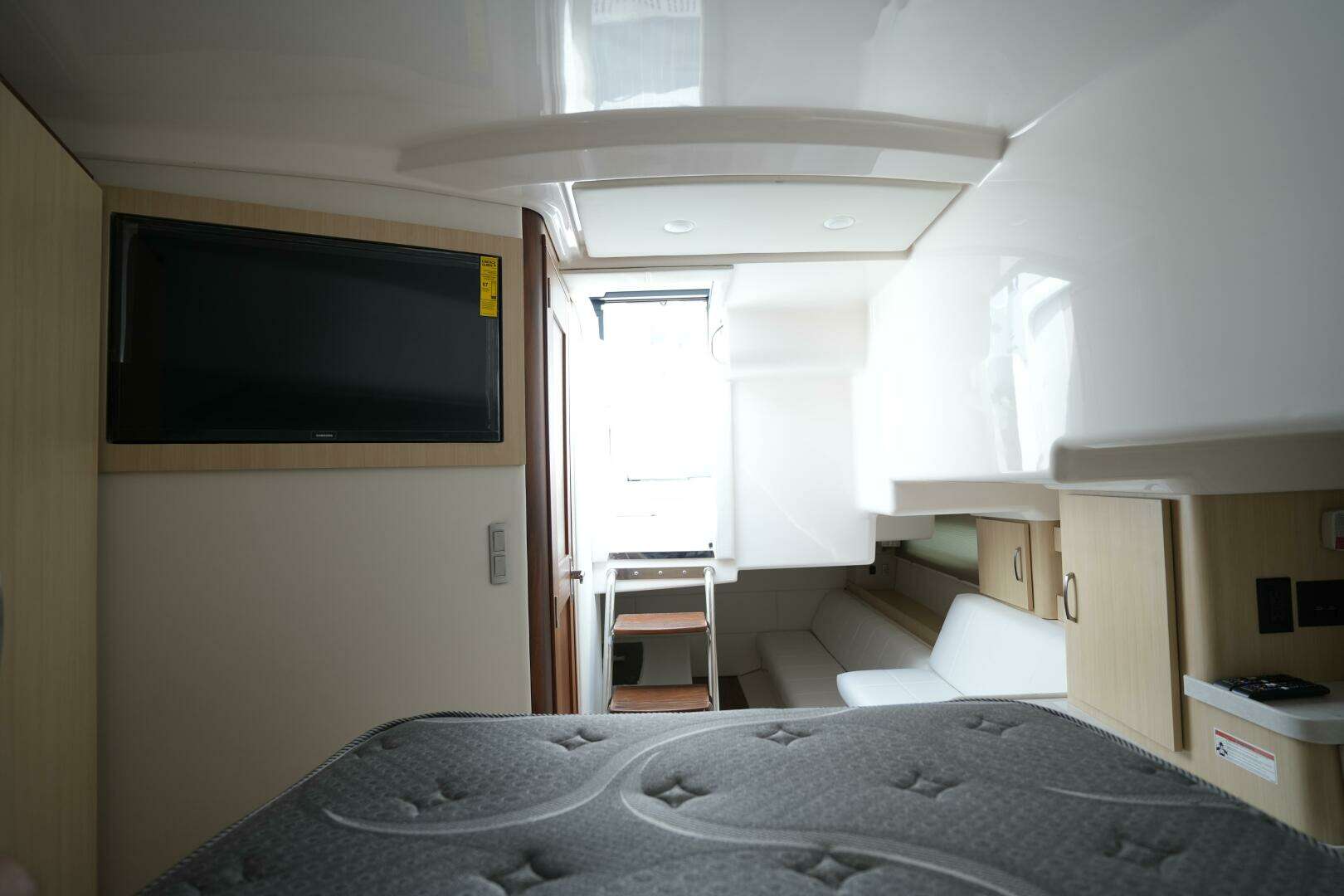 2026 Regal 36 XO - Image 30