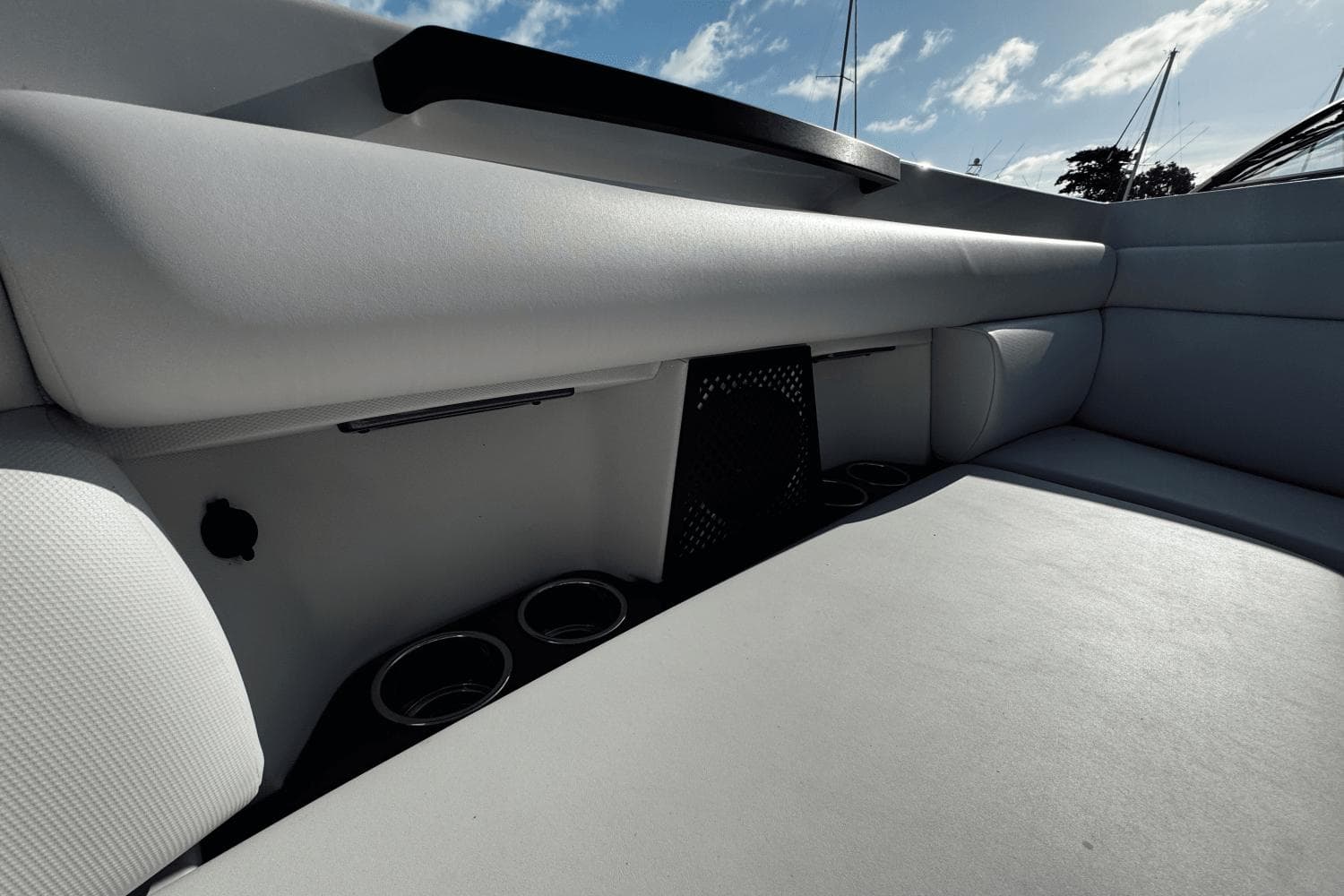 2024 Aviara AV36 OB - 32