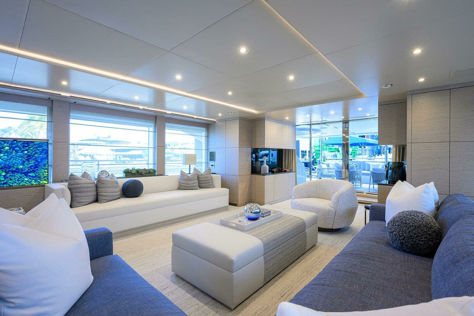 2016 Benetti 132 Classic Supreme - Image 3