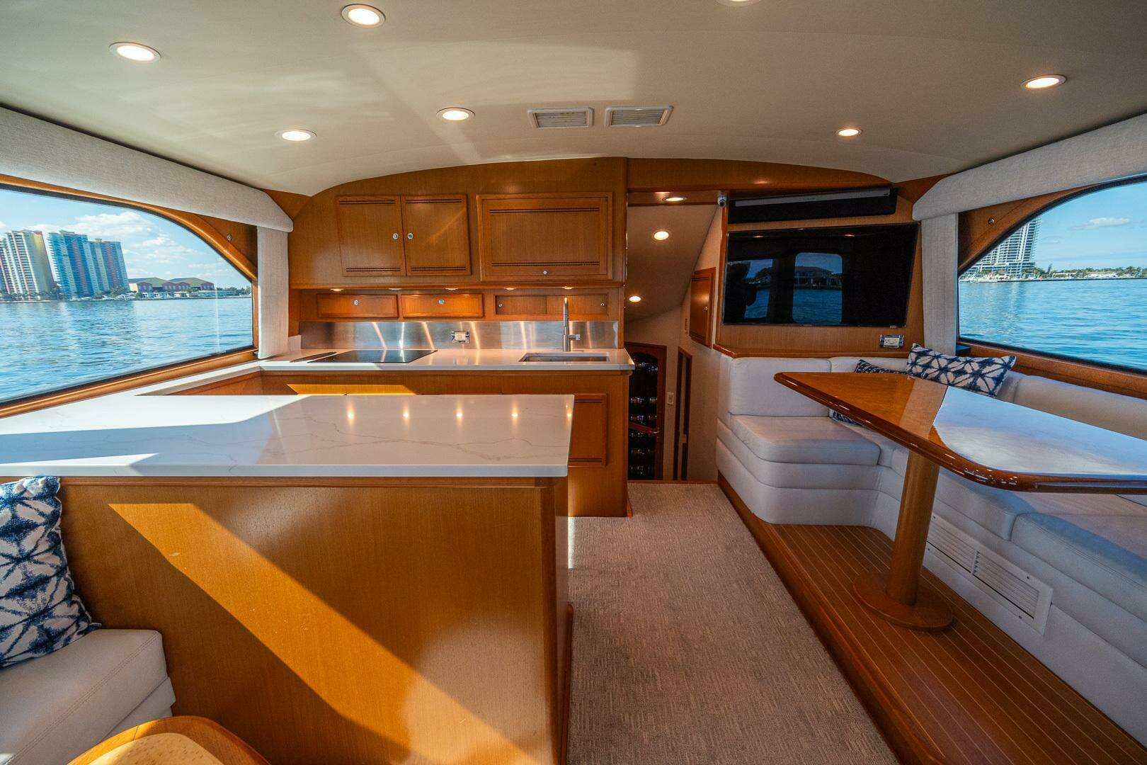 2009 Cabo 52 Flybridge - Image 38