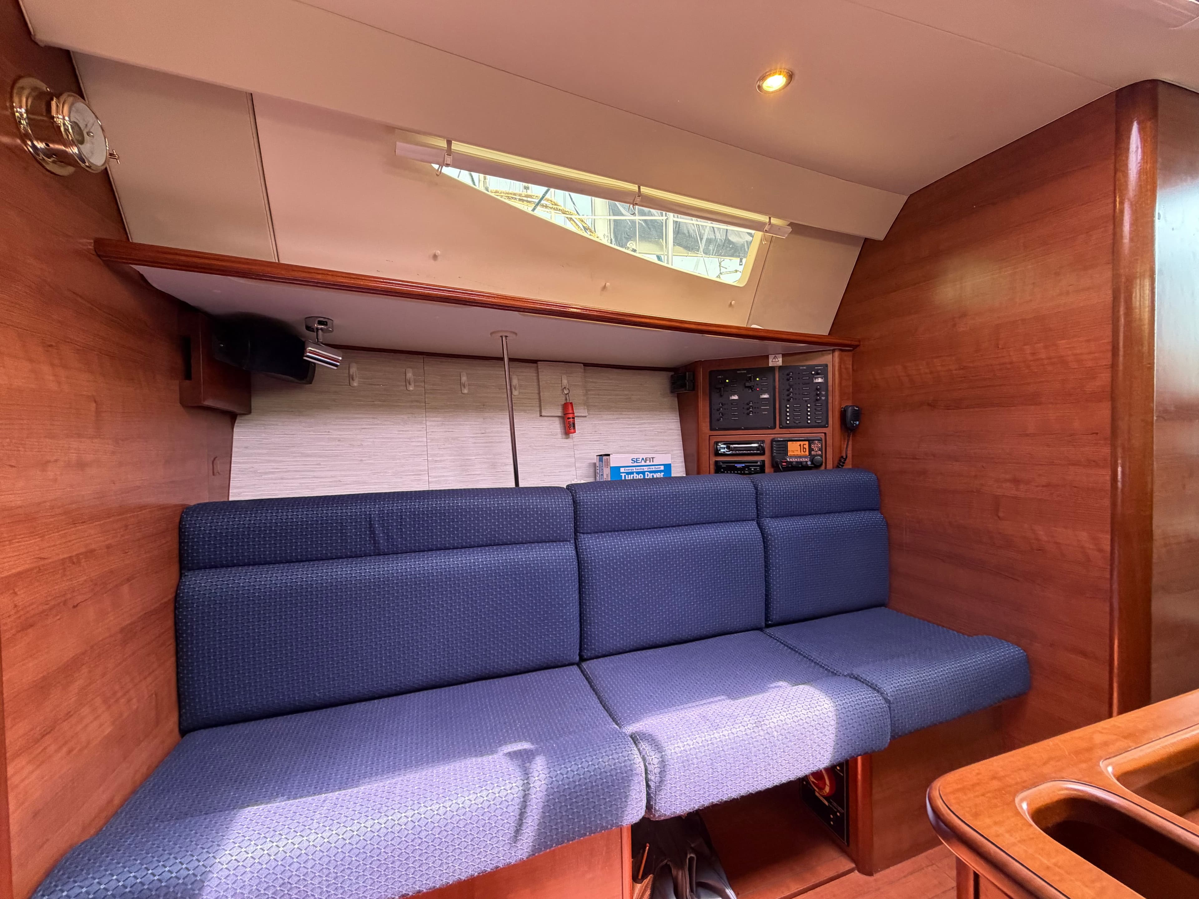 2014 Marlow-Hunter 33 - 22
