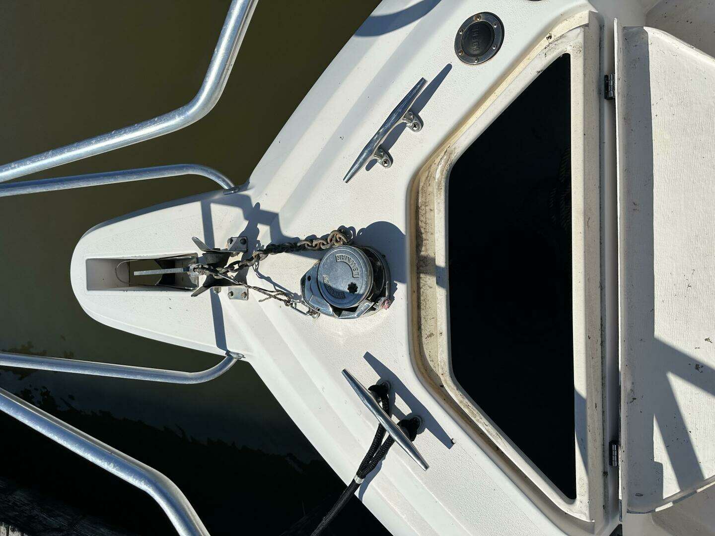 1994 Intrepid 376 Walkaround - Image 113