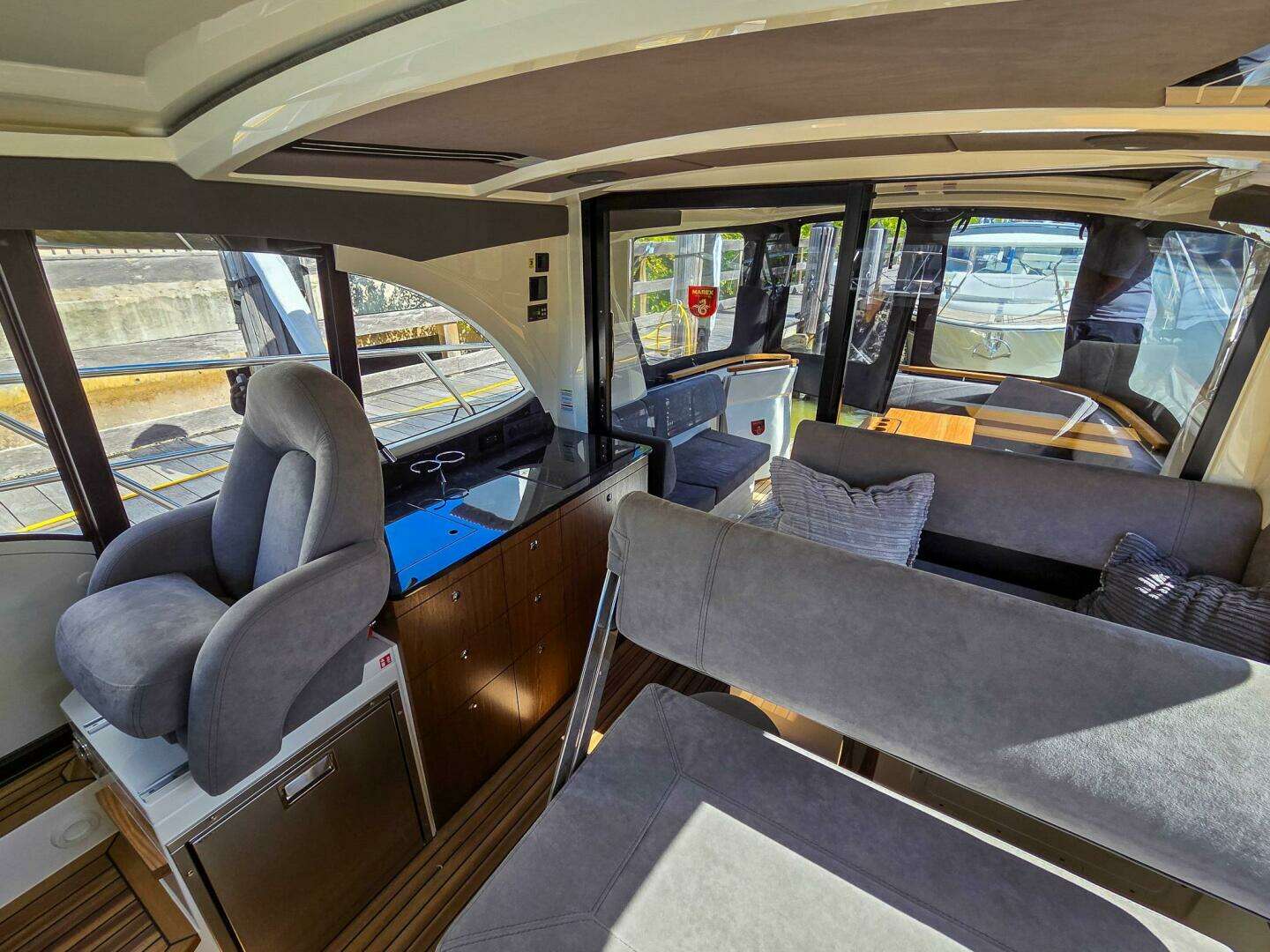 2026 Marex 330 Scandinavia - Image 27
